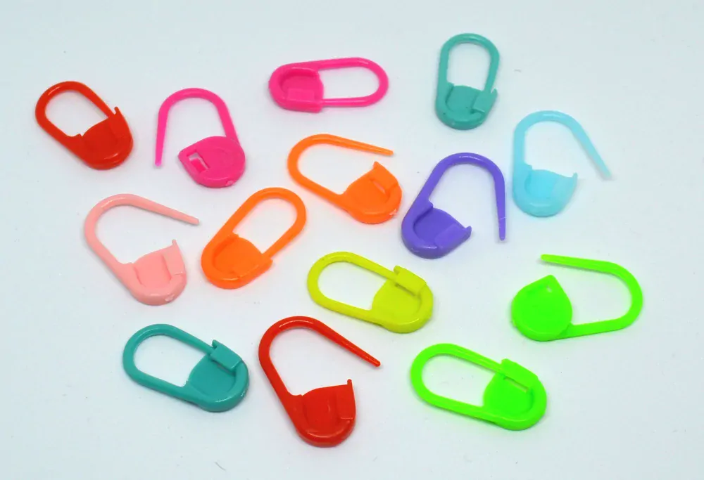 Spínací špendlík