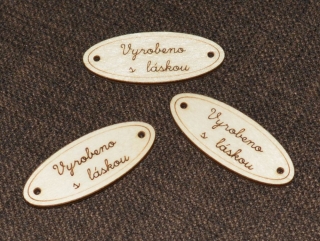Dřevěná cedulka Vyrobeno s láskou