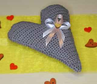 Pudrový svatební vývazek se srdcem